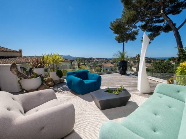 Comment mettre en lumière  un appartement de Prestige à  Sanary sur mer , 