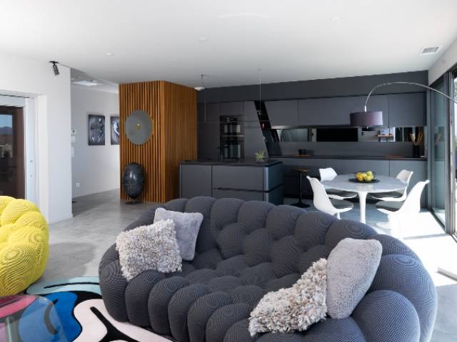 Comment mettre en lumière  un appartement de Prestige à  Sanary sur mer , 